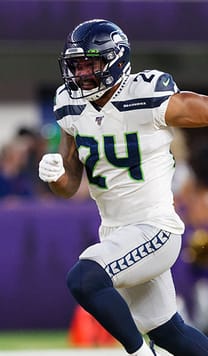 Shalom Luani Core Silver 65 OVR - Madden NFL 26