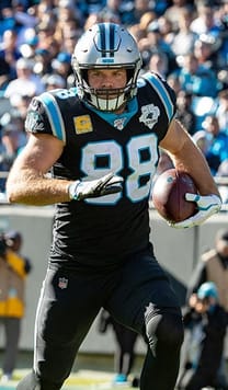 Greg Olsen Core Gold 79 OVR - Madden NFL 26