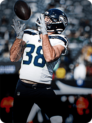 Brady Russell Core 70 OVR - Madden NFL 26