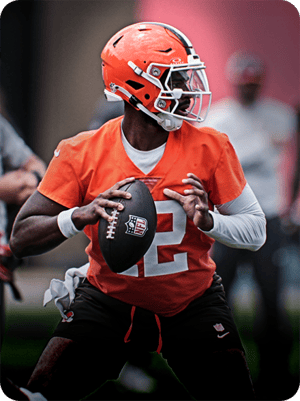 Shedeur Sanders Rookies 75 OVR - Madden NFL 26