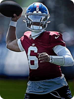 Jaxson Dart Rookies 76 OVR - Madden NFL 26