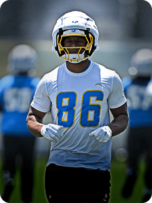 Oronde Gadsden II Rookies 74 OVR - Madden NFL 26