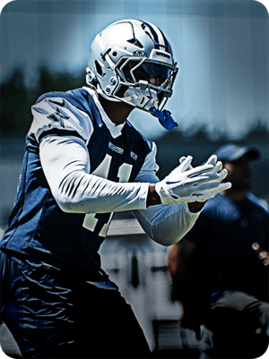 Donovan Ezeiruaku Rookies 75 OVR - Madden NFL 26