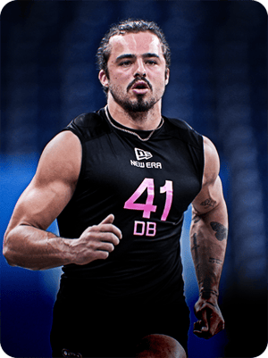 Maxen Hook Rookies 72 OVR - Madden NFL 26