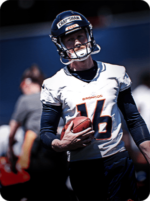 Jeremy Crawshaw Rookies 75 OVR - Madden NFL 26