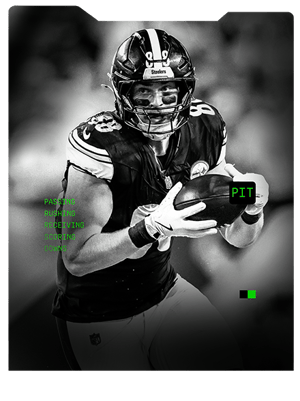 Pat Freiermuth TOTW 87 OVR - Madden NFL 26