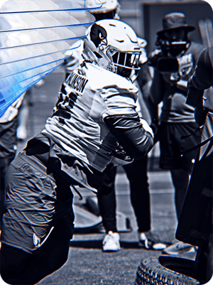 Dalvin Tomlinson Game Time 84 OVR - Madden NFL 26